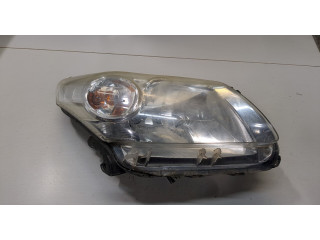 Фара передняя Toyota Urban Cruiser правая