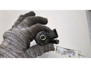 Форсунка топливная Mazda 3 (BL) 2009-2013 0445110188