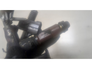 Форсунка топливная  Subaru Tribeca (B9) 2004-2007    16611AA660     