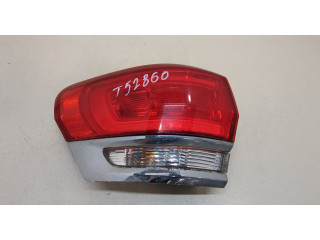 Задний фонарь          