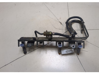 Форсунка топливная  Suzuki Liana         