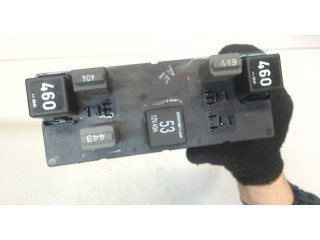 Блок предохранителей  Volkswagen Jetta 5 2004-2010      03C937049AE     