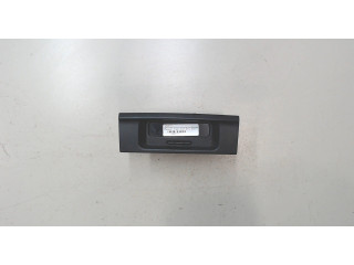 Дисплей бортового компьютера  Renault Trafic 2001-2014 p8200028364a        