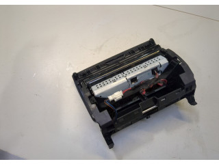 Дисплей бортового компьютера  Mercedes C W204 2007-2013 2046800931         