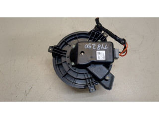 Моторчик печки Tesla Model 3