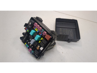Блок предохранителей Honda CR-V 2001-2006