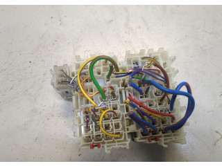 Блок предохранителей Ford Galaxy 2010-2015