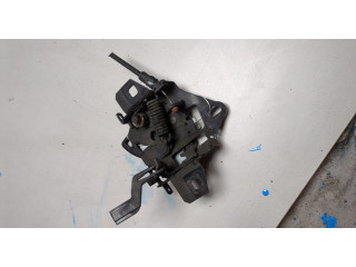 Замок капота  Volkswagen Passat 5 1996-2000     