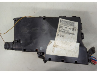 Блок предохранителей  Ford Focus 2 2008-2011      8M5T14K733ULA   