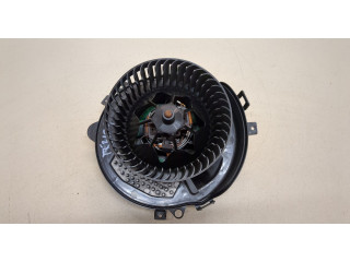 Моторчик печки Skoda Octavia (A7) 2013-2023 5Q2819021B 5Q2819021B