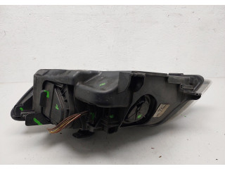 Фара передняя Audi Q7 2009-2015 правая