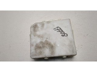 Блок предохранителей Infiniti QX56 2004-2010 284B67S002