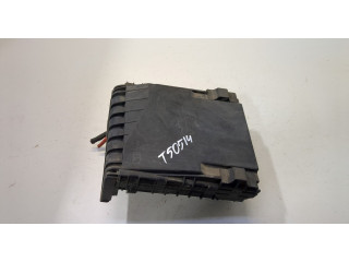 Блок предохранителей  Skoda Yeti 2009-2018         