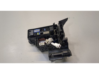 Блок предохранителей  Nissan Rogue 2014-2020      243817990a    2.5