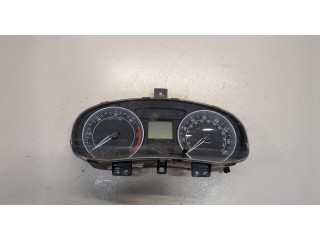 Панель приборов Skoda Fabia 2007-2010