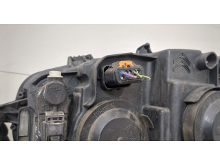 Фара передняя  Citroen C3 2016-2024 правая 