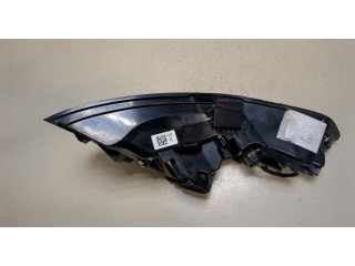 Задний фонарь          