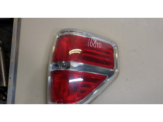 Задний фонарь          