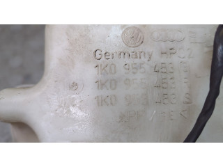 Бачок омывателя  Volkswagen Golf 6 2009-2012    