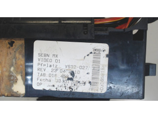 Блок предохранителей Volkswagen Jetta 6 2010-2015 00093715B 6 1.6