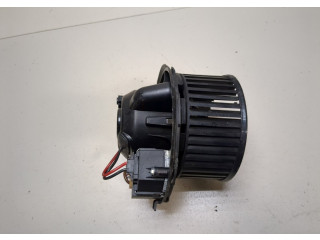 Моторчик печки  Volkswagen Passat 7 2010-2015 Европа 1K2820015G       1K2820015G   