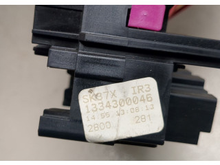 Блок предохранителей Skoda Octavia (A7) 2013-2023 5Q0937615C