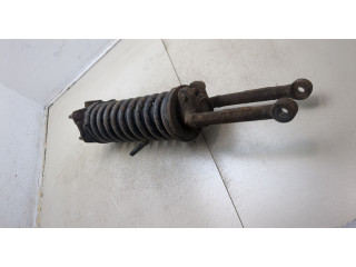 Стойка амортизатора Jeep Liberty 2002-2006