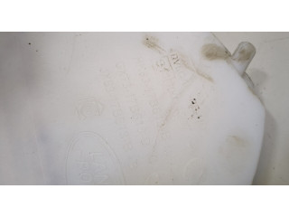 Бачок омывателя Jaguar XE 2015-