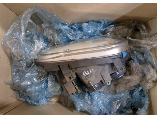 Фара передняя  Volkswagen Golf 4 1997-2005 правая 