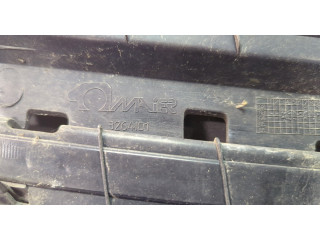 Решетка радиатора Citroen Berlingo 2002-2008 9644758077