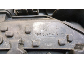 Задний фонарь          