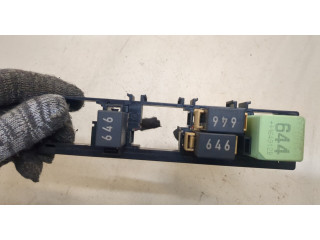 Блок реле  Skoda Yeti 2013-2018         