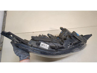 Фара передняя  Peugeot 2008 2013-2019 правая 