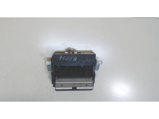 Дисплей бортового компьютера Nissan Elgrand 1997-2002 28090VG200