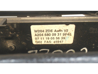 Дисплей бортового компьютера  Mercedes C W204 2007-2013 2046800931         