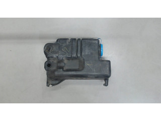 Бачок омывателя Infiniti QX56 2004-2010 289107S000 5.6