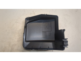 Крышка блока предохранителей  Dacia Sandero 2013-2020      243825499R   