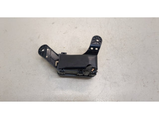 Блок реле  Lexus IS 2005-2013         