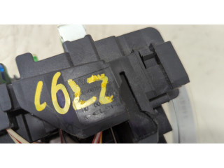 Блок предохранителей Volkswagen Jetta 7 2018-2025 5Q0937125D