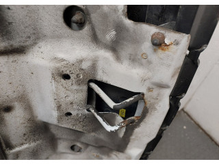 Решетка радиатора  Opel Antara          