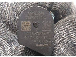 Форсунка топливная  Opel Antara 2006-2015    4802157     