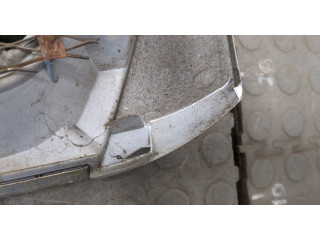 Решетка радиатора Mitsubishi Pajero / Montero 2000-2006