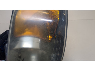 Фара передняя Ford Expedition 2002-2006 левая