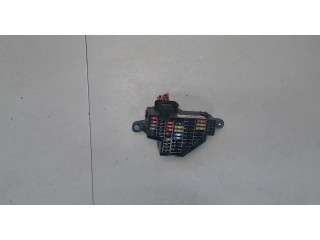 Блок предохранителей Volkswagen Golf 5 2003-2009 1K941824 2