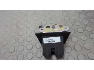 Замок багажника Audi Q3 2011-2018