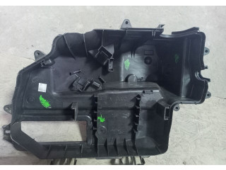 Крышка блока предохранителей  Audi A6 (C6) 2005-2011      4F2907355A     2.8