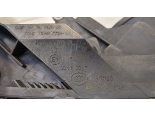 Фара передняя  Mercedes C W204 2007-2013 правая 