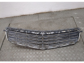 Решетка радиатора  Mercedes C W204 2006-2015          