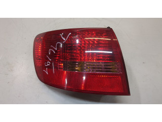 Задний фонарь          