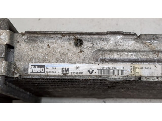 Интеркулер  Renault Trafic 2001-2014 1.9      